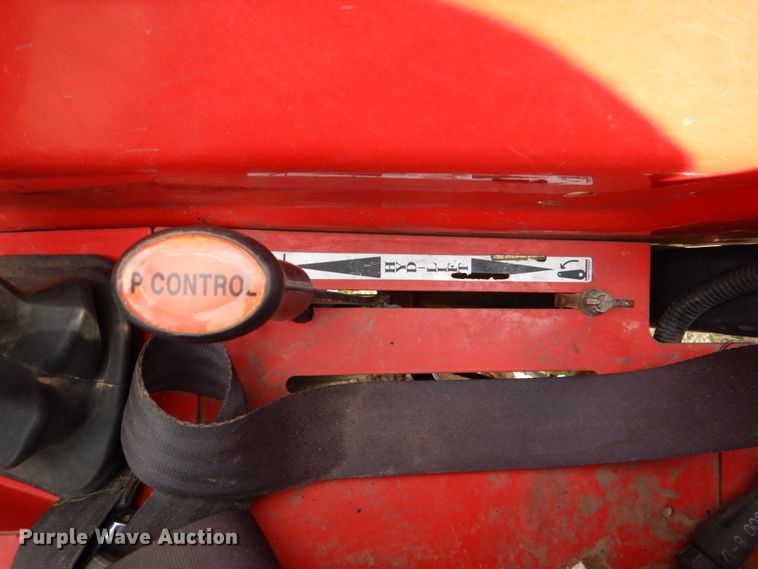 image for item DJ8721 Branson 3520R  MFWD tractor