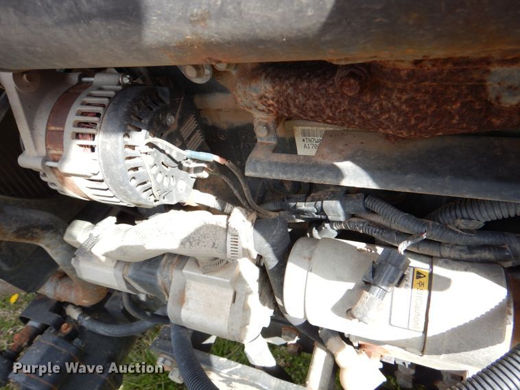 image for item DJ8721 Branson 3520R  MFWD tractor