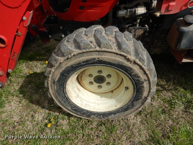 image for item DJ8721 Branson 3520R  MFWD tractor