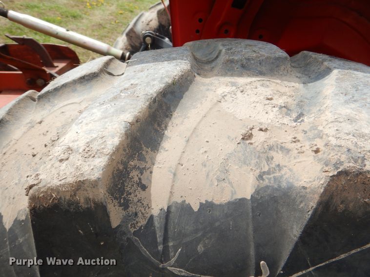 image for item DJ8721 Branson 3520R  MFWD tractor