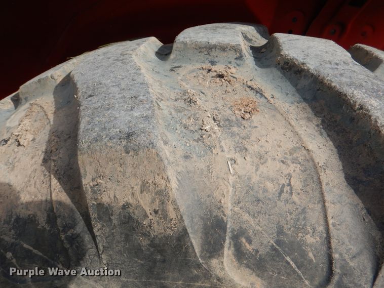 image for item DJ8721 Branson 3520R  MFWD tractor