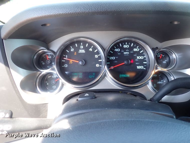 image for item DK4715 2013 Chevrolet Silverado 1500  Ext. Cab pickup truck