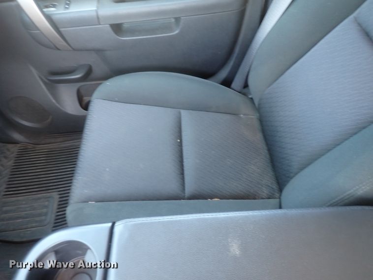 image for item DK4715 2013 Chevrolet Silverado 1500  Ext. Cab pickup truck