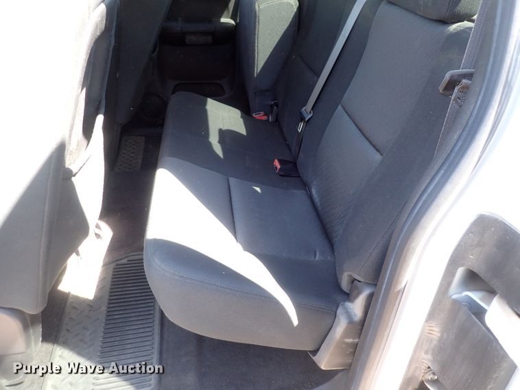 image for item DK4715 2013 Chevrolet Silverado 1500  Ext. Cab pickup truck