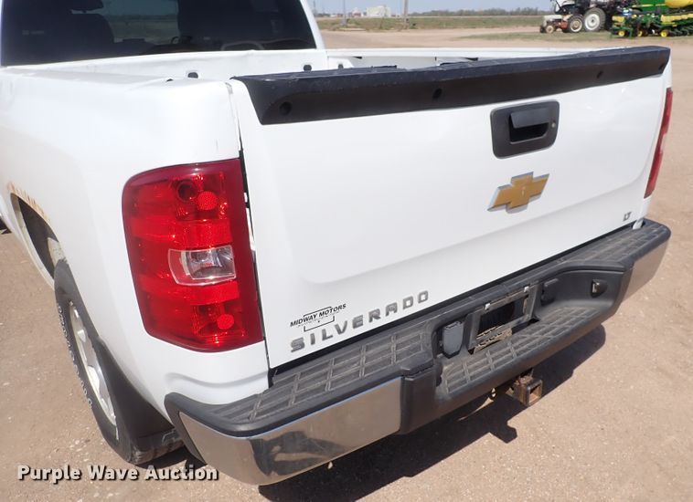 image for item DK4715 2013 Chevrolet Silverado 1500  Ext. Cab pickup truck