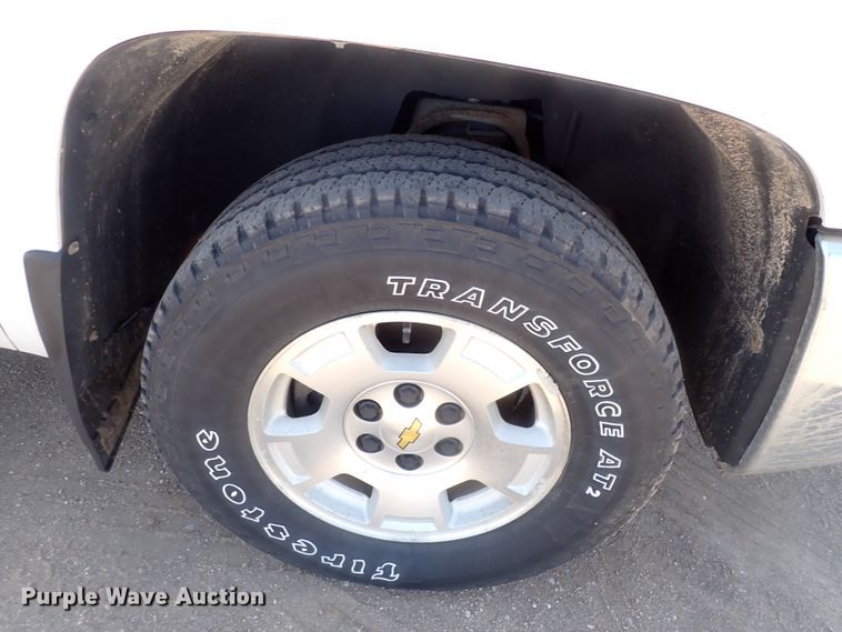 image for item DK4715 2013 Chevrolet Silverado 1500  Ext. Cab pickup truck