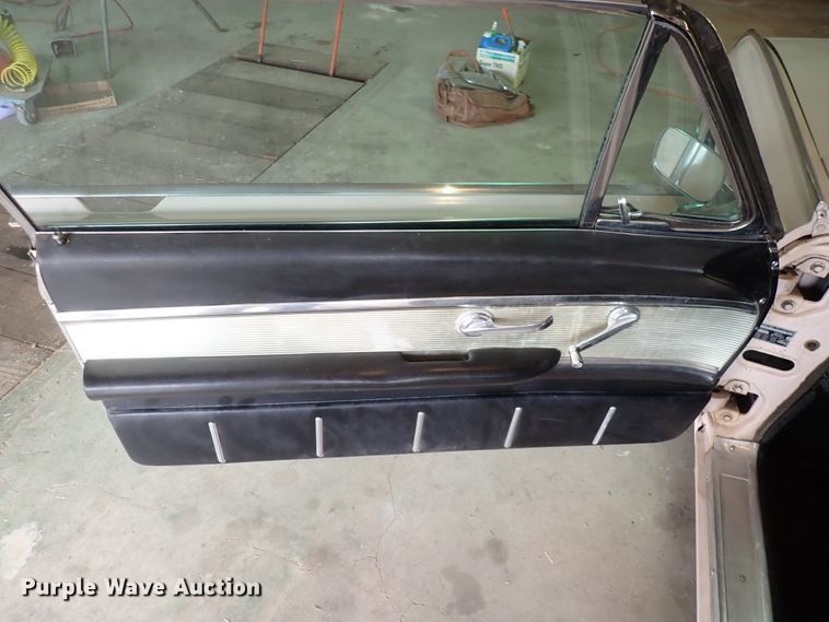 image for item DK4729 1962 Ford Thunderbird