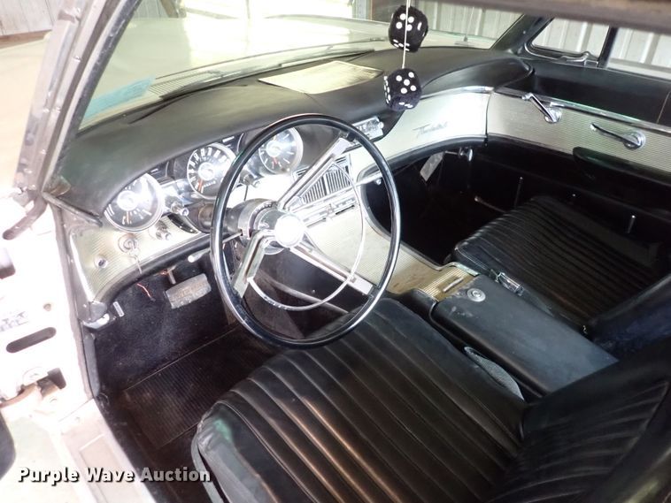 image for item DK4729 1962 Ford Thunderbird