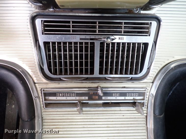 image for item DK4729 1962 Ford Thunderbird