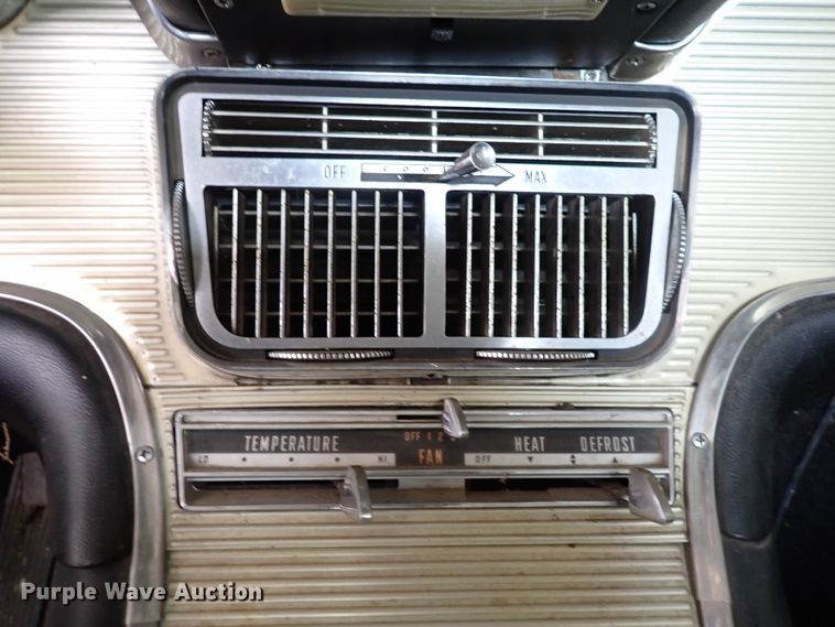 image for item DK4729 1962 Ford Thunderbird