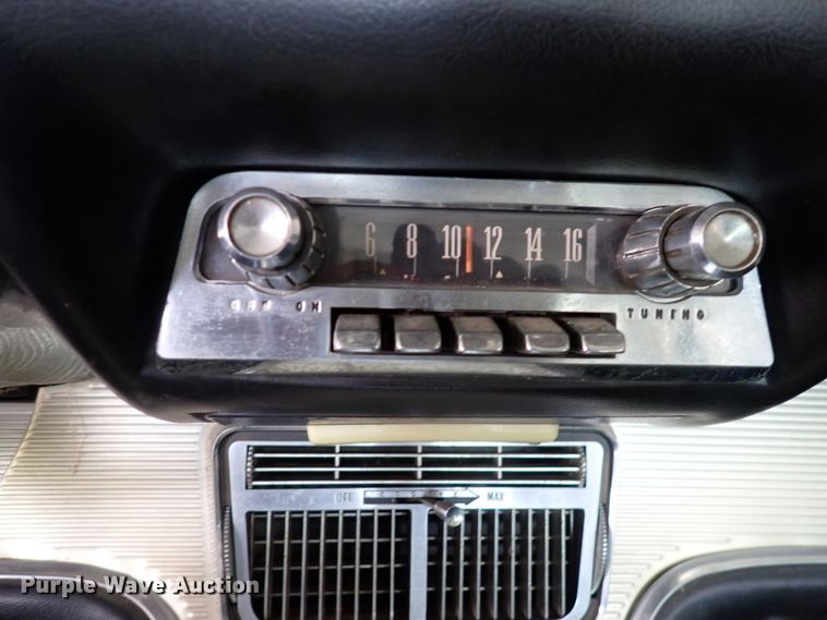 image for item DK4729 1962 Ford Thunderbird