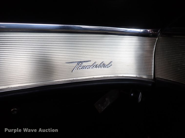 image for item DK4729 1962 Ford Thunderbird