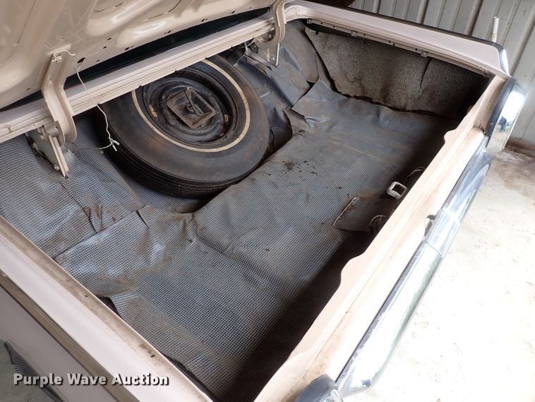 image for item DK4729 1962 Ford Thunderbird