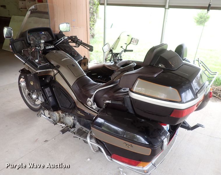 image for item DK4731 1986 Yamaha Venture Royale  motorcycle