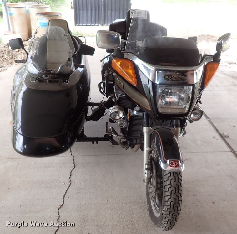 image for item DK4731 1986 Yamaha Venture Royale  motorcycle
