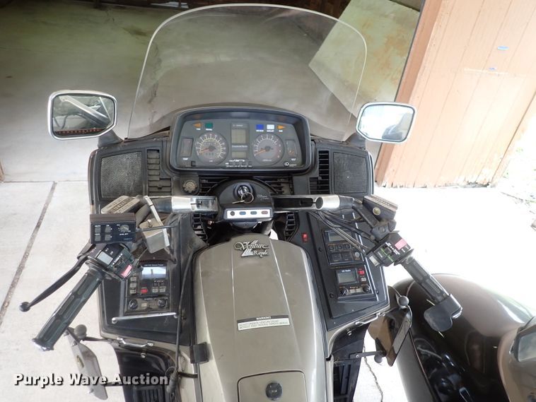 image for item DK4731 1986 Yamaha Venture Royale  motorcycle