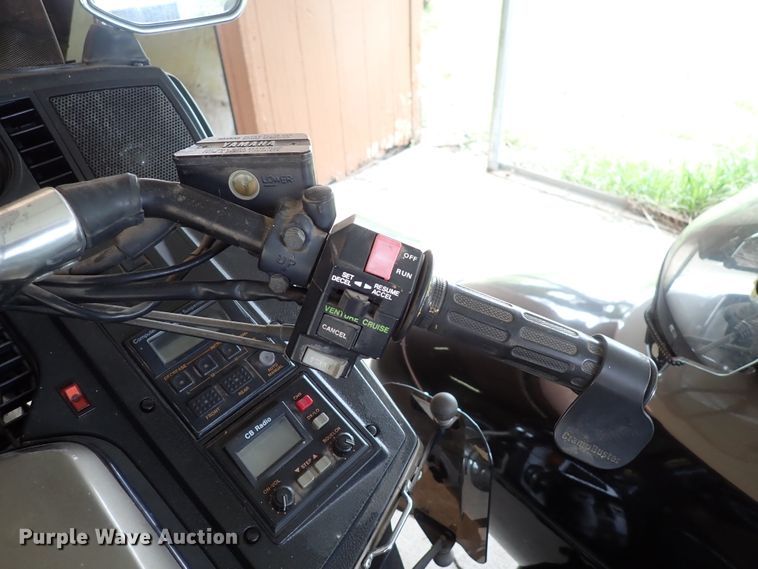 image for item DK4731 1986 Yamaha Venture Royale  motorcycle