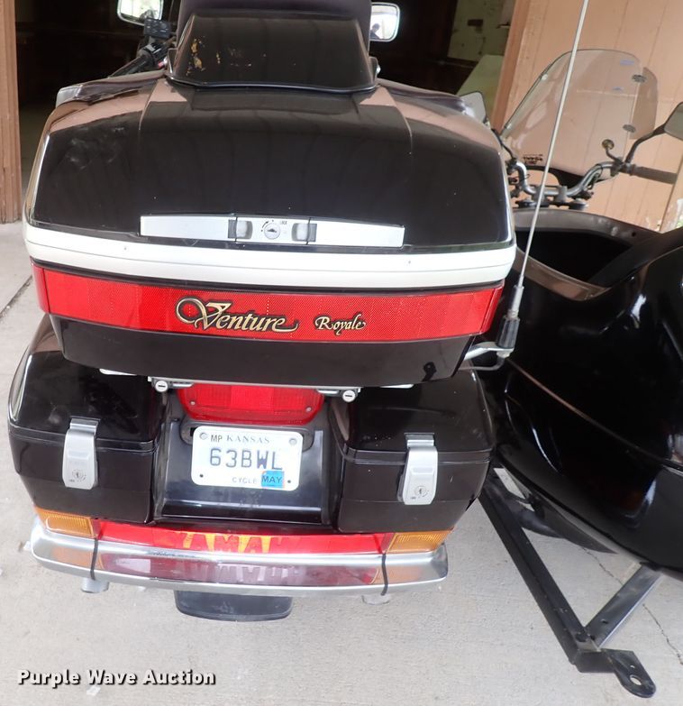 image for item DK4731 1986 Yamaha Venture Royale  motorcycle