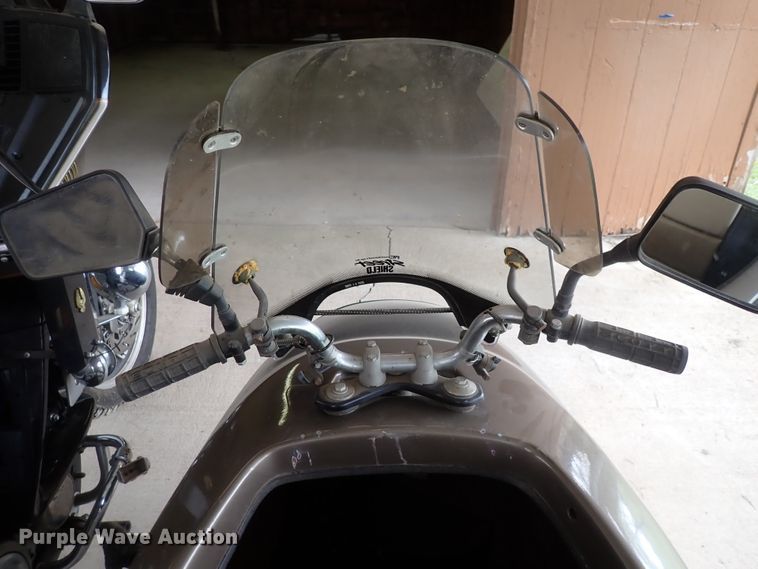 image for item DK4731 1986 Yamaha Venture Royale  motorcycle