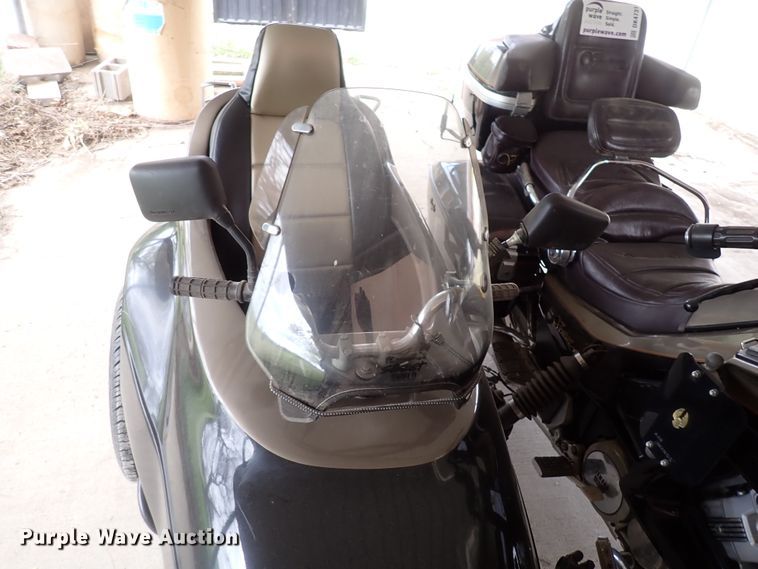 image for item DK4731 1986 Yamaha Venture Royale  motorcycle