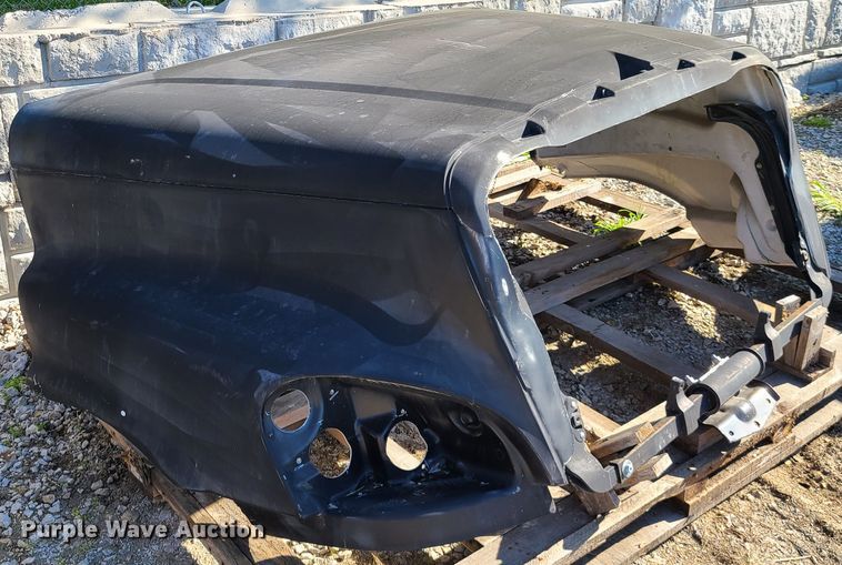 image for item DK4746 Freightliner truck hood