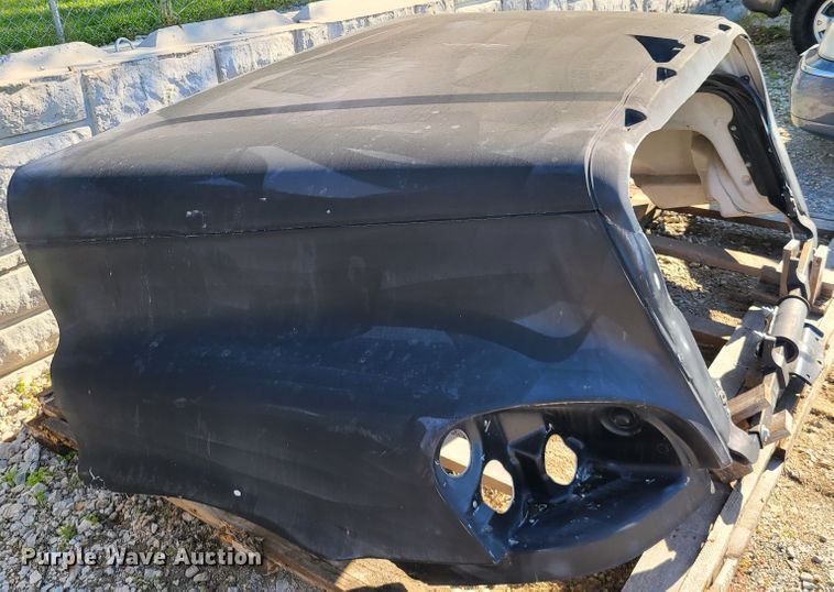 image for item DK4746 Freightliner truck hood