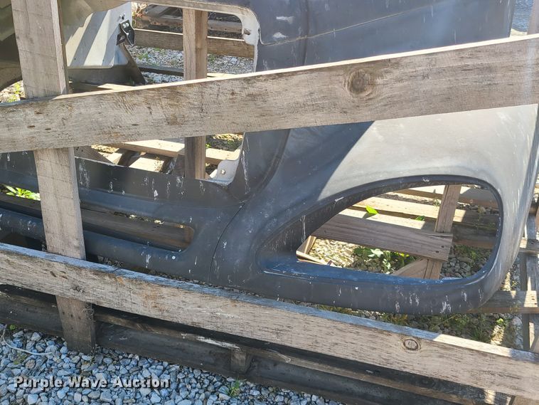 image for item DK4747 Freightliner truck hood