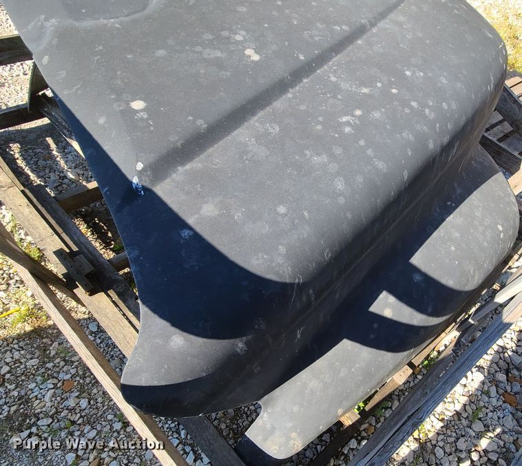 image for item DK4747 Freightliner truck hood