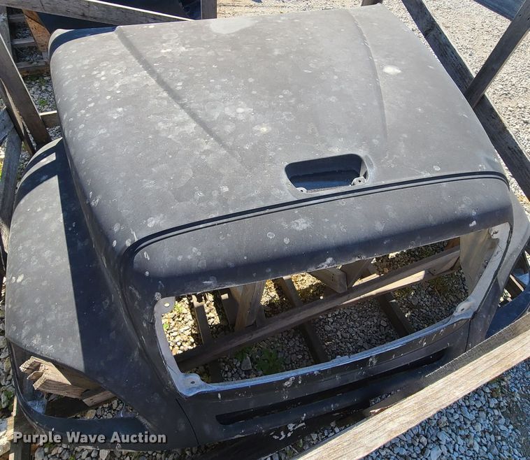 image for item DK4747 Freightliner truck hood