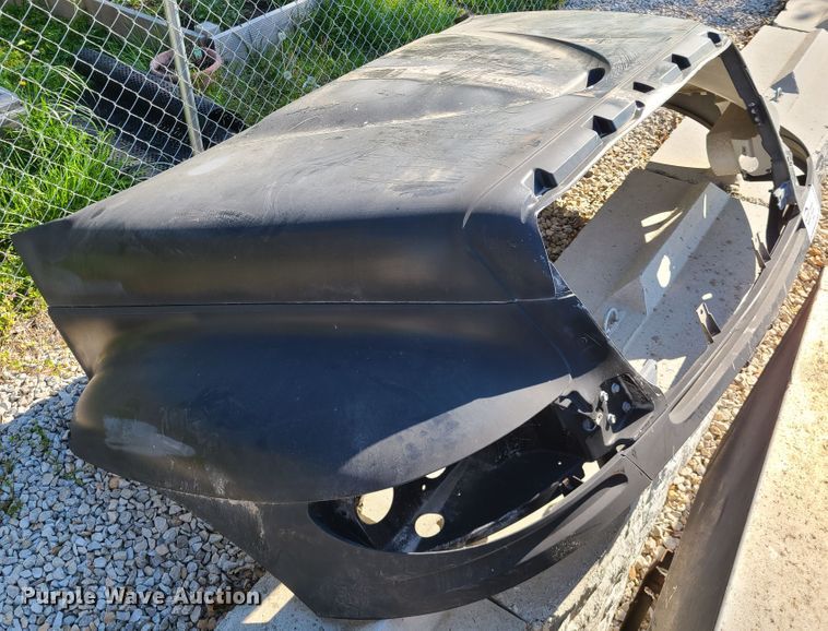 image for item DK4748 International truck hood