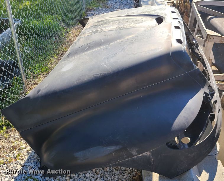 image for item DK4748 International truck hood