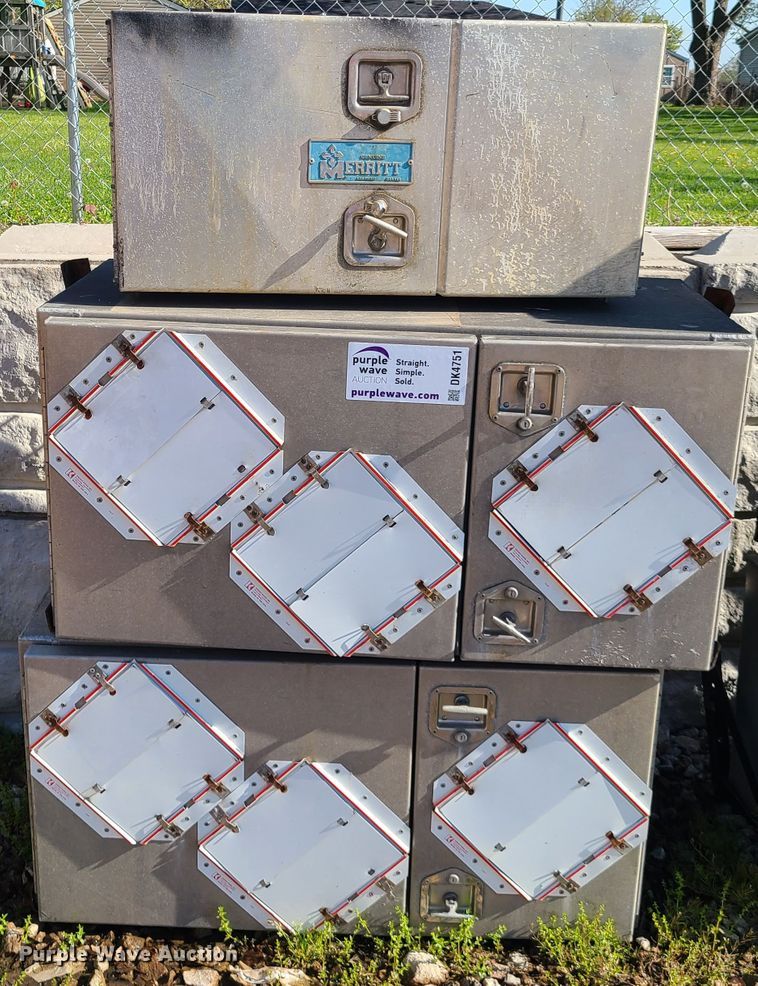 image for item DK4751 (3) tool boxes