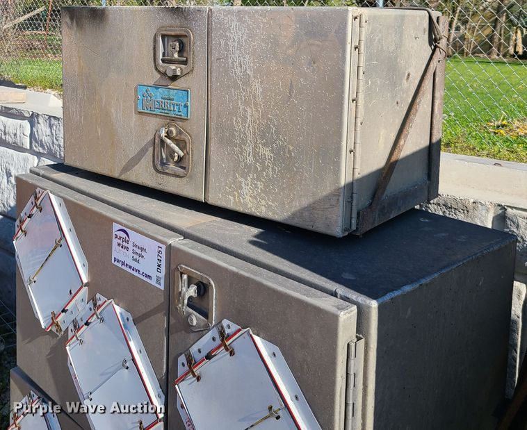 image for item DK4751 (3) tool boxes