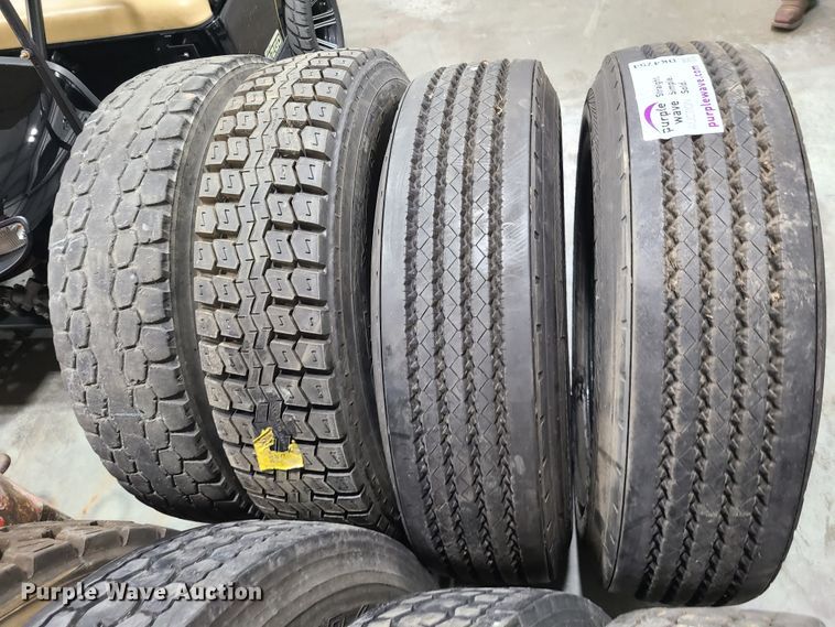 image for item DK4754 (8) 295/75R22.5 tires