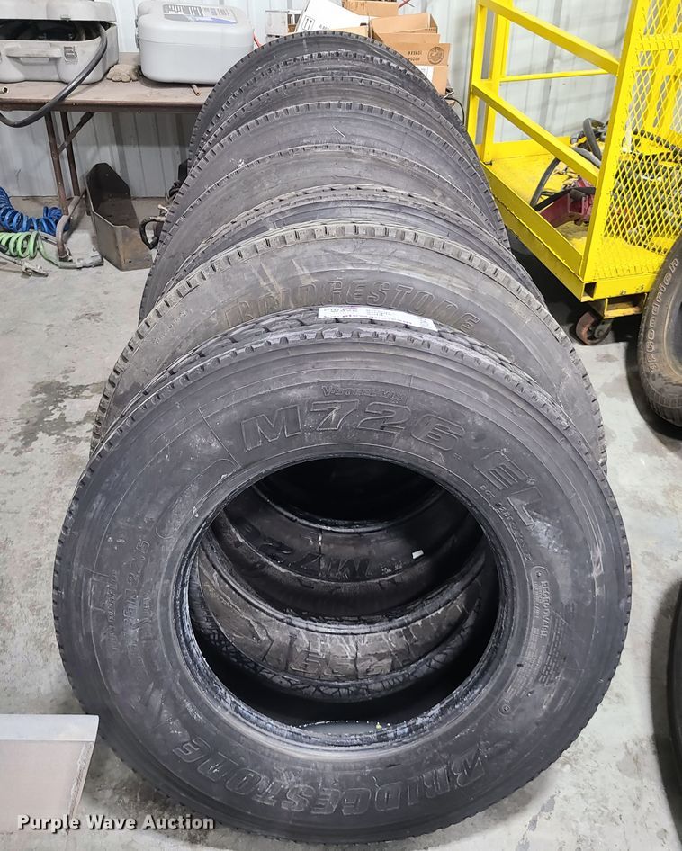 image for item DK4755 (8) 295/75R22.5 tires