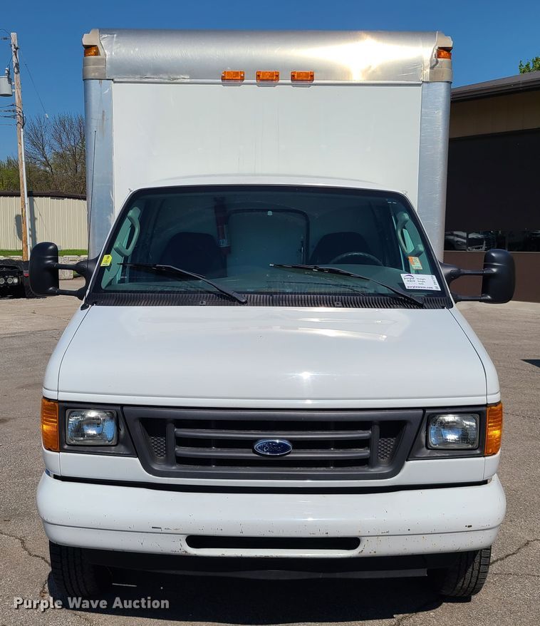 image for item DK4759 2007 Ford E450  box truck