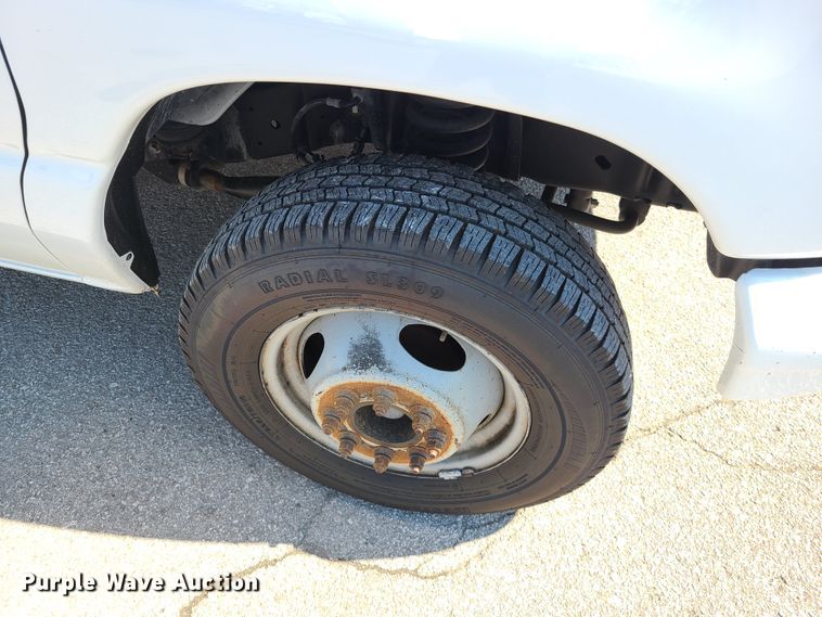 image for item DK4759 2007 Ford E450  box truck