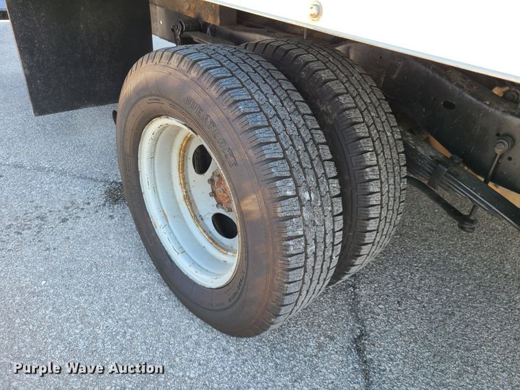 image for item DK4759 2007 Ford E450  box truck