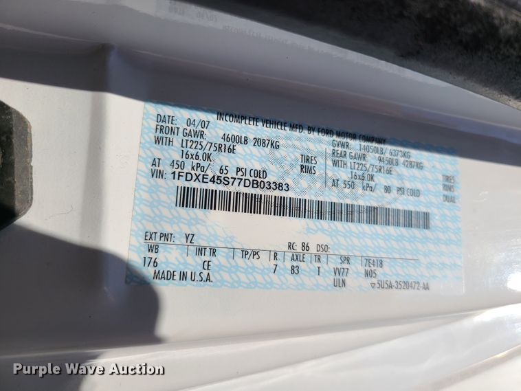 image for item DK4759 2007 Ford E450  box truck