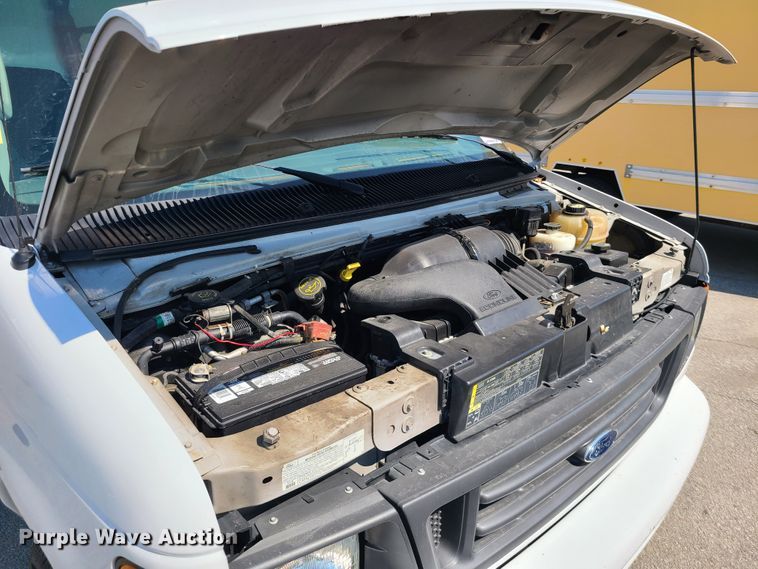 image for item DK4759 2007 Ford E450  box truck