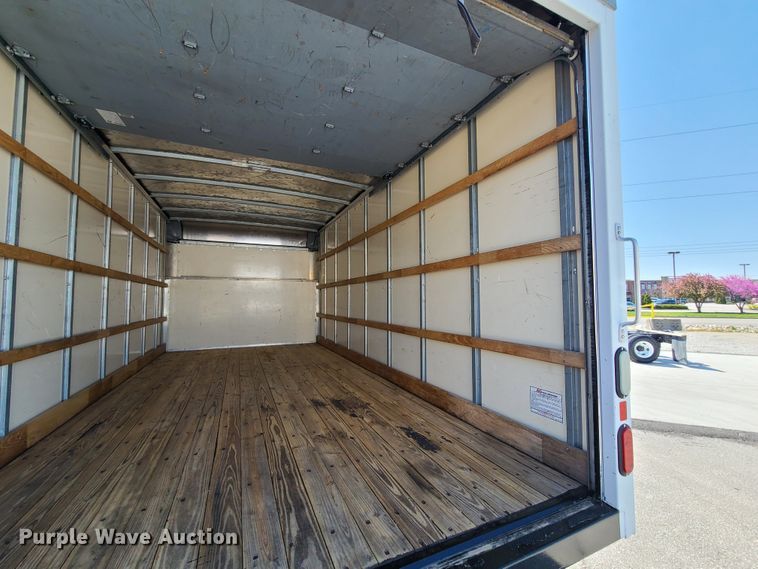 image for item DK4760 2013 Ford E350 Super Duty  box truck