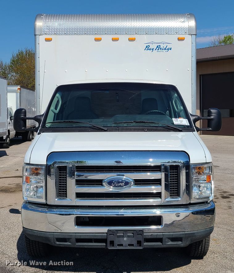 image for item DK4761 2012 Ford E450  box truck