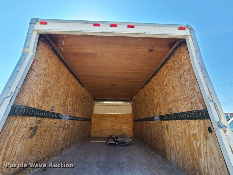 image for item DK4761 2012 Ford E450  box truck