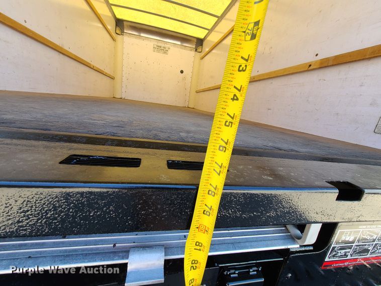 image for item DK4762 2008 GMC Savana G3500  box truck