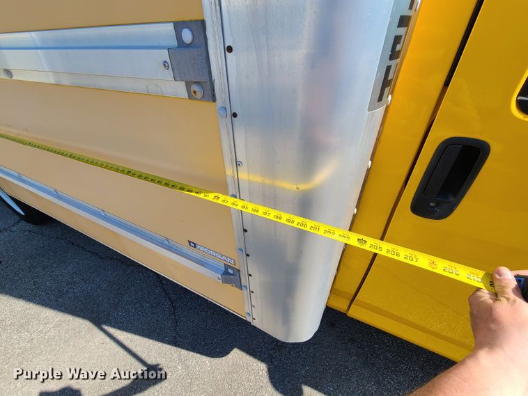 image for item DK4762 2008 GMC Savana G3500  box truck