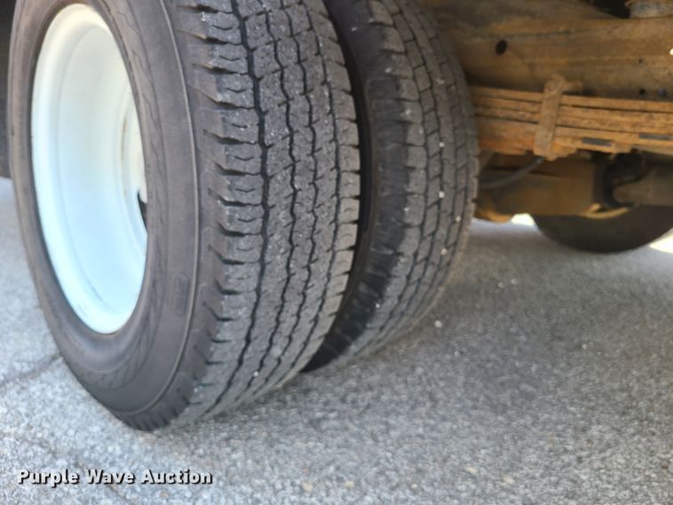 image for item DK4762 2008 GMC Savana G3500  box truck