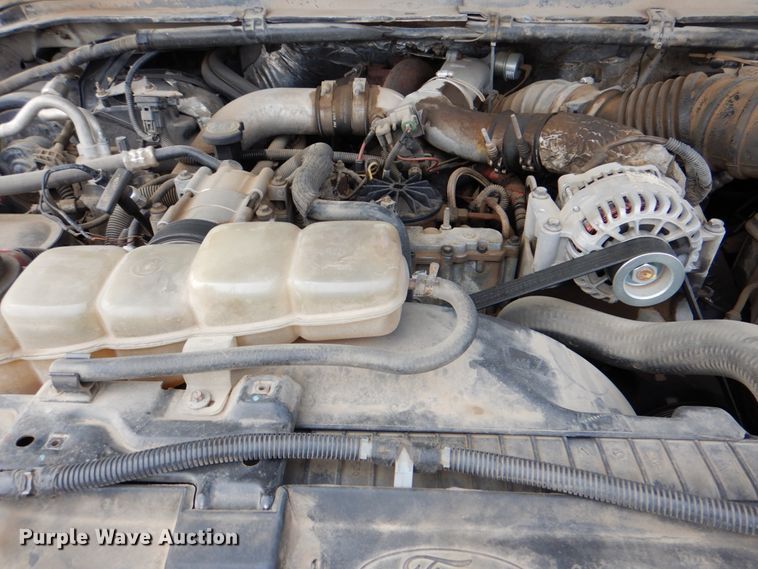 image for item DK5564 2000 Ford F350 Super Duty  flatbed pickup truck