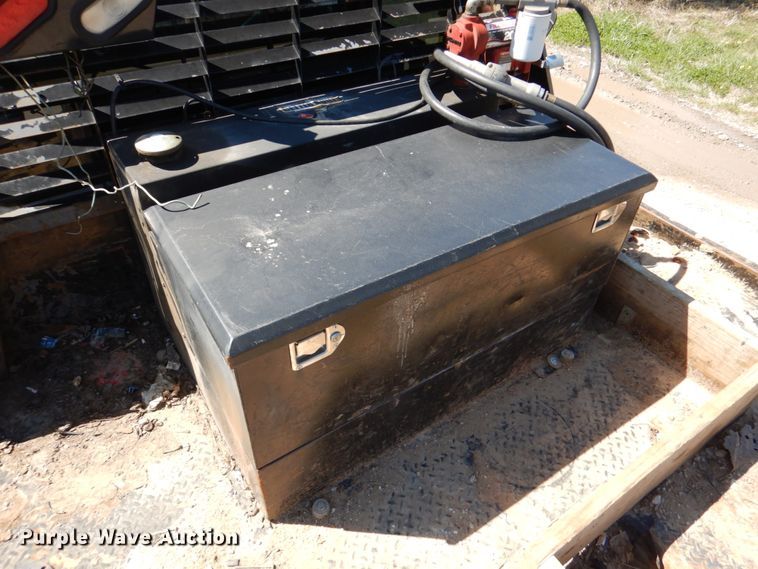 image for item DK5566 2006 Ford F350 Super Duty XL  Crew Cab flatbed pickup truck