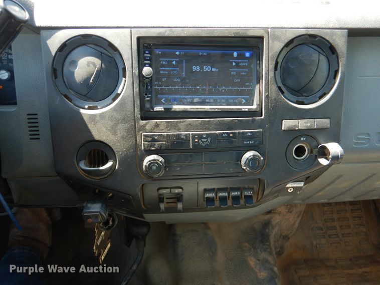 image for item DK5567 2014 Ford F450 Super Duty  flatbed truck