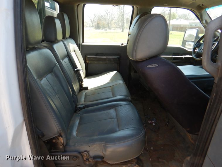 image for item DK5567 2014 Ford F450 Super Duty  flatbed truck